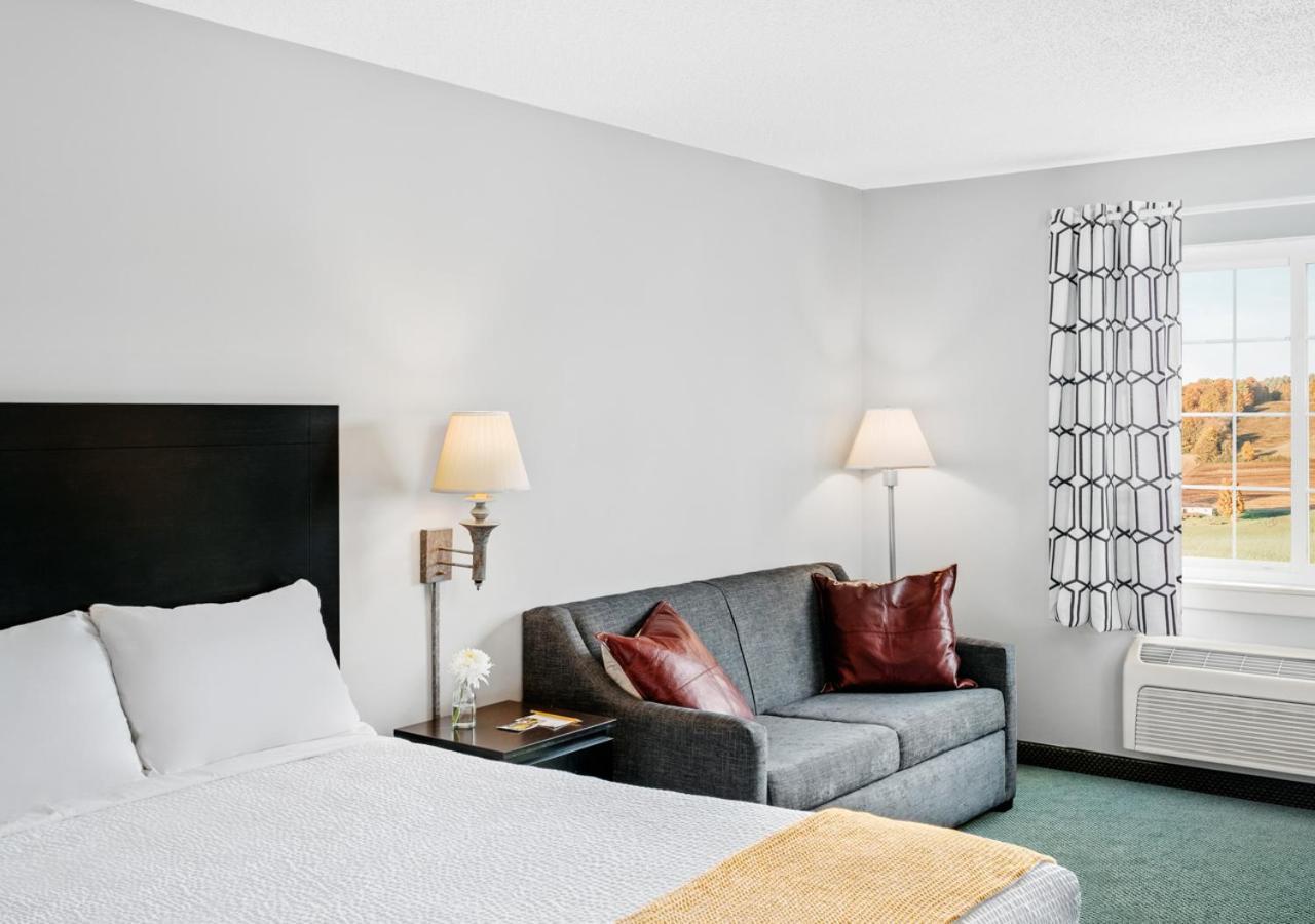 Hotel One75 Hamilton Extérieur photo